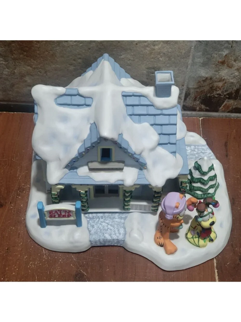 Vintage Danbury Mint Garfields Christmas Village The Bed & Breakfast Jim Davis N